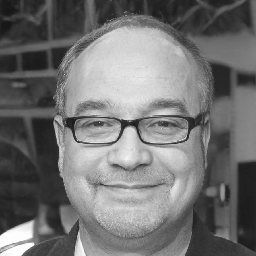 Riccardo Tamburini, docente principale di scrittura creativa